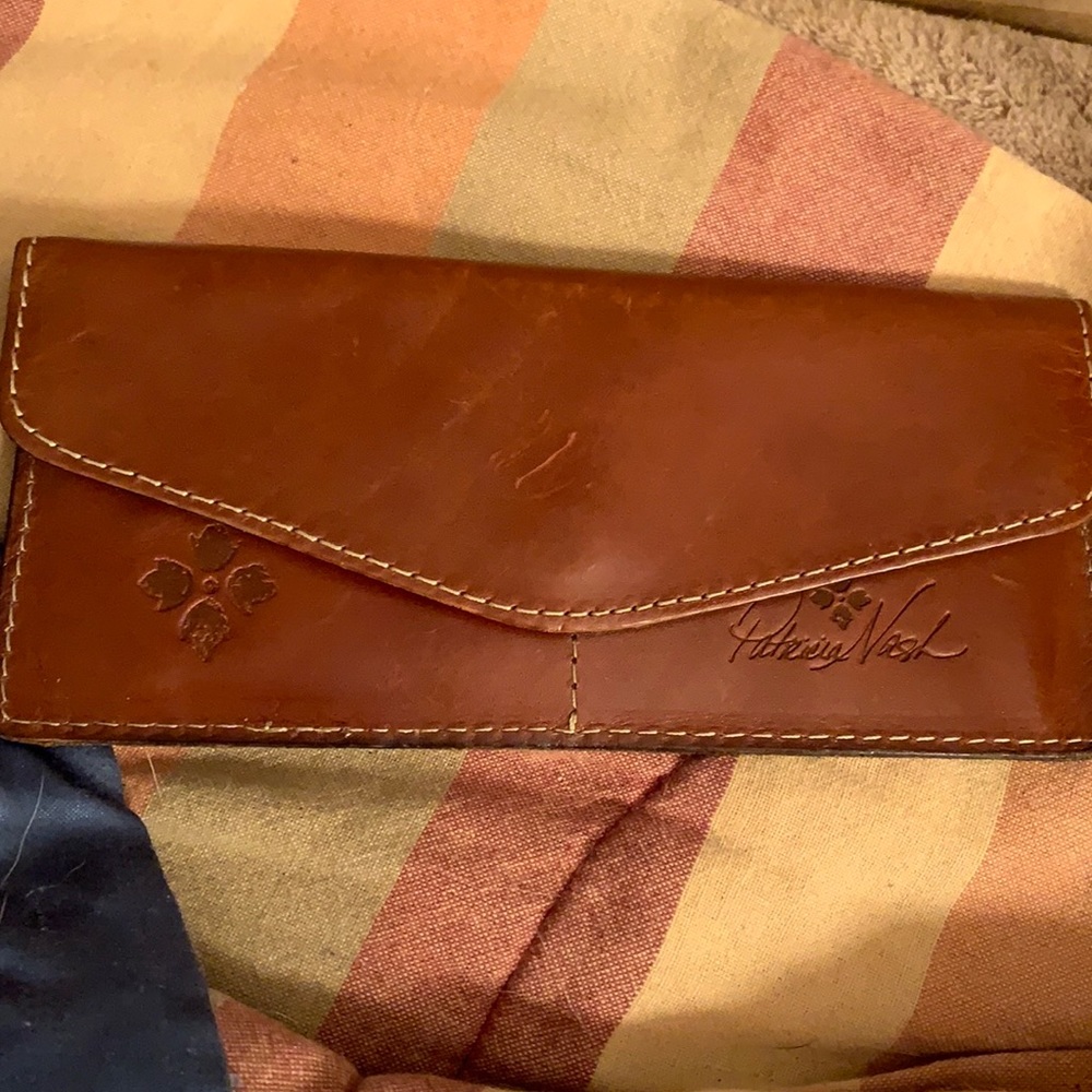 Patricia Nash wallet